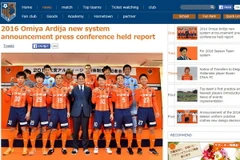 Bài viết thông báo việc Omiya Ardija gia hạn hợp đồng với huấn luyện viên hiện tại. (Ảnh chụp màn hình)