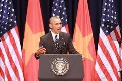Tổng thống Hoa Kỳ Barack Obama đã có bài phát biểu đặc biệt trước gần 2.000 thanh niên, đại diện cho giới trẻ Việt Nam. (Ảnh: Minh Sơn/TTXVN)