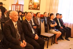 Các đại biểu dự Lễ kỷ niệm tại Séc. (Ảnh : Vũ Ngọc Mai/TTXVN)