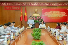 Ủy viên Bộ Chính trị, Trưởng Ban Kinh tế Trung ương, Trưởng ban chỉ đạo Trần Tuấn Anh làm việc với Ban Thường vụ Tỉnh ủy Bà Rịa-Vũng Tàu, ngày 6/4. (Ảnh: CTV/Vietnam+)