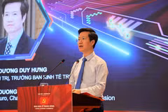 Ông Dương Duy Hưng, Trợ lý Trưởng ban Kinh tế Trung ương phát biểu tại sự kiện. (Ảnh: Vietnam+)