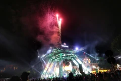 Người dân Thủ đô Hà Nội hân hoan chào đón Năm mới 2023