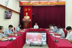 Bộ trưởng Bộ Giao thông Vận tải Nguyễn Văn Thể họp trực tuyến với 63 địa phương về công tác vận tải hàng hóa gắn với công tác phòng, chống dịch COVID-19. (Ảnh: CTV/Vietnam+)