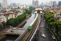 Đoàn tàu đường sắt đô thị Cát Linh-Hà Đông vận hành chạy thử trong ngày 1/11. (Ảnh: Thành Đạt/TTXVN)