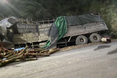 Hiện trường một vụ tai nạn xe tải bị lật. (Ảnh: minh họa: Đỗ Trưởng/TTXVN)