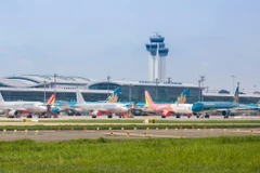 Máy bay của các hãng hàng không tại sân bay Tân Sơn Nhất. (Ảnh: CTV/Vietnam+)