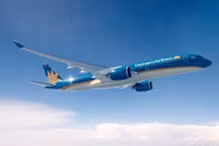 Tàu bay thân rộng thế hệ mới nhất của hãng hàng không Vietnam Airlines được sử dụng đường bay Hà Nội-Thành phố Hồ Chí Minh. (Ảnh: CTV/Vietnam+)