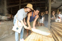 [Video] Du lịch Ba Láng: Làng nghề truyền thống 'hồi sinh' đón khách