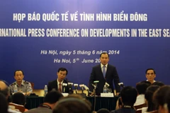 Họp báo quốc tế: Một tháng, 24 tàu chấp pháp Việt Nam bị đâm hỏng