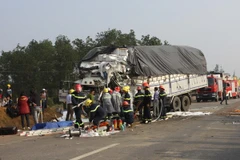 Đi mua bánh sinh nhật, 3 mẹ con bị xe tải đâm tử vong