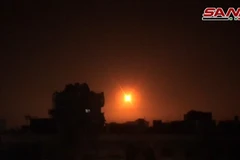 Lực lượng phòng không Syria đánh chặn tên lửa. (Ảnh minh họa: AFP/TTXVN)