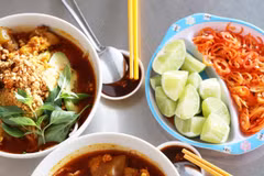 Hủ tíu Sa tế Trưng Trắc - món ăn gây “ghiền” với thực khách nếu từng có dịp được thưởng thức. (Ảnh: Hồng Đạt/TTXVN)