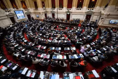 Quang cảnh phiên họp Hạ viện Argentina tại Buenos Aires ngày 29/4/2024. (Ảnh: AFP/TTXVN)