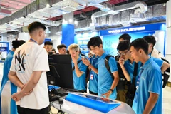 Trường Đại học CMC cam kết 100% việc làm cho sinh viên ngành Công nghệ-Kỹ thuật hệ song ngữ.