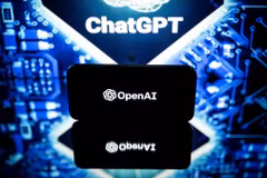 Biểu tượng của OpenAI và ChatGPT. (Ảnh: AFP/TTXVN)