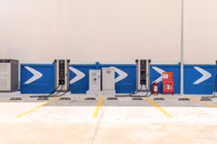 Trụ sạc siêu nhanh DC 360kW đầu tiên của VinFast được thí điểm tại thành phố Đà Nẵng.