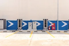 Trụ sạc siêu nhanh DC 360kW đầu tiên của VinFast được thí điểm tại thành phố Đà Nẵng.
