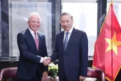 Tổng Bí thư, Chủ tịch nước Tô Lâm tiếp Tiến sĩ Brendan Nelson, Phó Chủ tịch Cấp cao Tập đoàn Boeing kiêm Chủ tịch Boeing Global. (Ảnh: TTXVN)