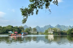 Quần thể di tích thắng cảnh Hương Sơn, huyện Mỹ Đức, Hà Nội. (Ảnh: Xuân Quảng/Vietnam+)