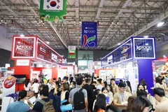 iPOS.vn dự báo năm 2024, giá trị thị trường ngành F&B tại Việt Nam tăng 10,92% so với năm 2023 và đạt mốc hơn 655.000 tỷ đồng. (Ảnh: PV/Vietnam+)