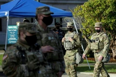 Lực lượng vệ binh quốc gia Mỹ gác tại Olympia, bang Washington. (Ănh: Getty Images/TTXVN)