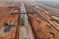 Đường cất hạ cánh sân bay Long Thành (ảnh chụp vào tháng 3/2024). (Ảnh: Công Phong.TTXVN)