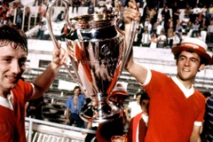 Video cận cảnh 5 lần bước lên đỉnh châu Âu của Liverpool