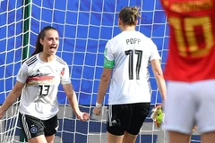 Sara Daebritz (số 13) ghi bàn mang chiến thắng về cho Đức. (Nguồn: Getty Images)