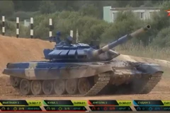 Xe tăng của đội Việt Nam ở chung kết cuộc thi Tank Biathlon.