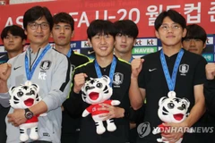 Người dân Hàn Quốc nồng nhiệt chào đón đội tuyển U20 trở về