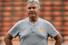 HLV Guus Hiddink bị sa thải. (Nguồn: nu.nl)