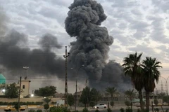 Hiện trường một vụ nổ ở Iraq. (Nguồn: AP)