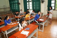 Các thí sinh tham gia kỳ thi trung học phổ thông Quốc gia 2019. (Ảnh: Thanh Tùng/TTXVN)