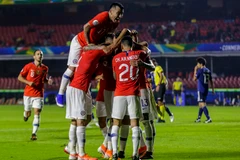 Cầu thủ Chile ăn mừng. (Nguồn: Getty Images)