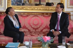Tổng Thanh tra Chính phủ Huỳnh Phong Tranh hội kiến với Bộ trưởng Bộ Tư pháp Cộng hòa Pháp, bà Christiane Taubira ngày 7/9. (Ảnh: Bích Hà/TTXVN)