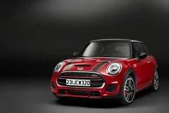 Mẫu xe 2015 Mini John Cooper Works Hardtop. (Nguồn: Mini)