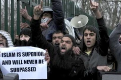 An ninh Anh theo dõi sát sao 3.000 đối tượng cực đoan