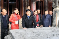 Chủ tịch nước kiểm tra việc bảo tồn Khu di tích Cố đô Hoa Lư