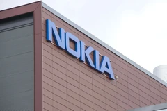 Nokia phủ nhận thông tin sẽ sản xuất trở lại điện thoại di động 