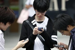 Cạnh tranh khốc liệt thị phần trên thị trường di động Nhật Bản