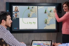 Microsoft ra màn hình 4K "siêu Surface," chạy Windows 10 