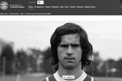 Trang chủ của câu lạc bộ Bayern đã đổi sang màu đen để thương tiếc Gerd Müller, người đã qua đời ở tuổi 75. (Ảnh chụp màn hình/(Nguồn: Fcb.com)