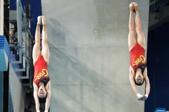 Màn trình diễn hoàn hảo của cặp đôi Trung Quốc ở môn nhảy cầu