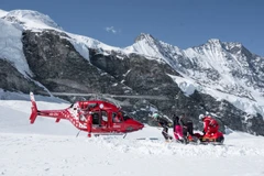 Dịch vụ cứu hộ của hãng hàng không Air Zermatt (Nguồn: Air Zermatt AG)