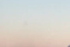 Cảnh tên lửa hành trình Nga tấn công một trạm biến áp ở Ukraine