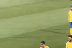 Hành động phản cảm của Ronaldo khi cổ động viên đối địch hô vang tên Messi