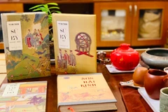 Cổ Thư Lâu: "Đại mộng cổ văn" của những dịch giả tay ngang