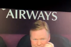 Huấn luyện viên Koeman có hành động gợi nhắc tới đồng nghiệp Joachim Loew