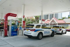 Cảnh vắng vẻ tại trạm xăng trước bão Irma ở Sunny Isles, Florida, Mỹ ngày 6/9. (Nguồn: AFP/TTXVN)