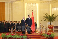 Tin nóng 12/1: Lãnh đạo Việt Nam-Trung Quốc thảo luận vấn đề Biển Đông